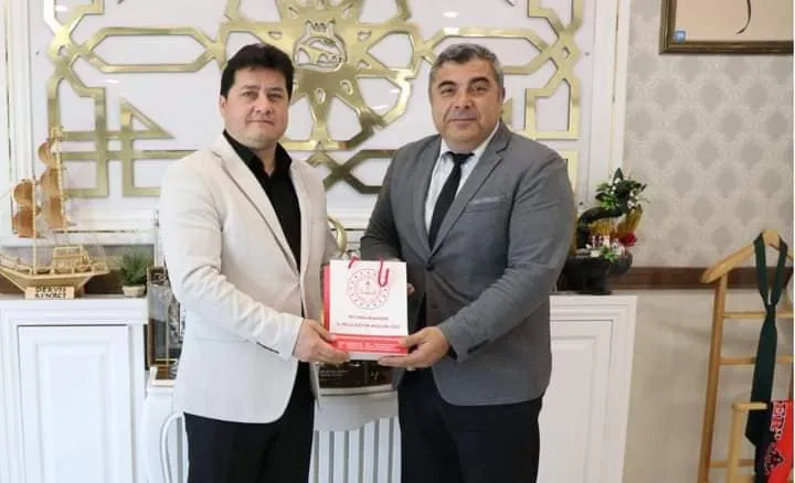 İl Milli Eğitim Müdürümüz Miraç Sünnetci, Bolvadin Belediye Başkanı Derviş Aynacı ’yı Makamında Ziyaret Etti…