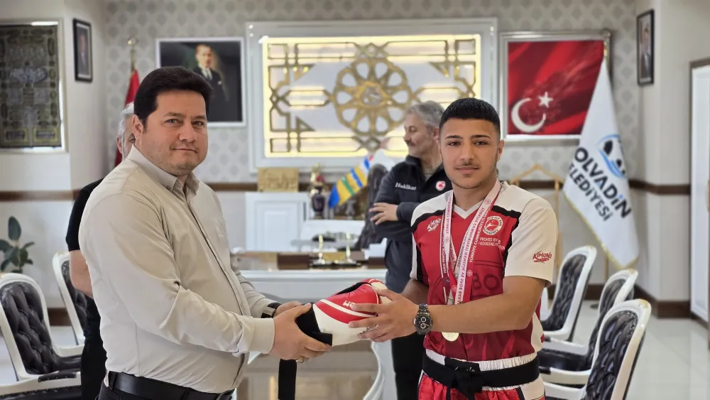 Başkan AYNACI’dan Spora ve Sporcuya Destek.